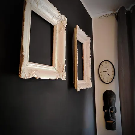 Apartment Book *